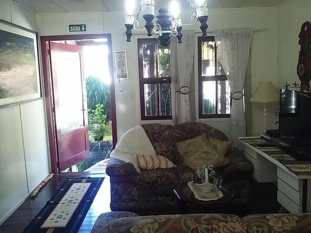 Pousada Hospedagem Rose'S Canela Buitenkant foto